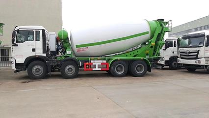 廣州重汽豪沃T5G輕量化攪拌車 廠家、配置、圖片與車輛全解析